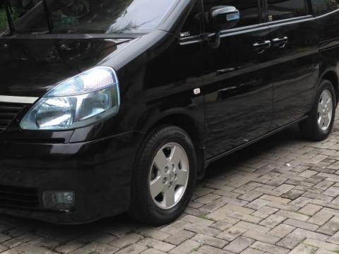 2007 Nissan Serena