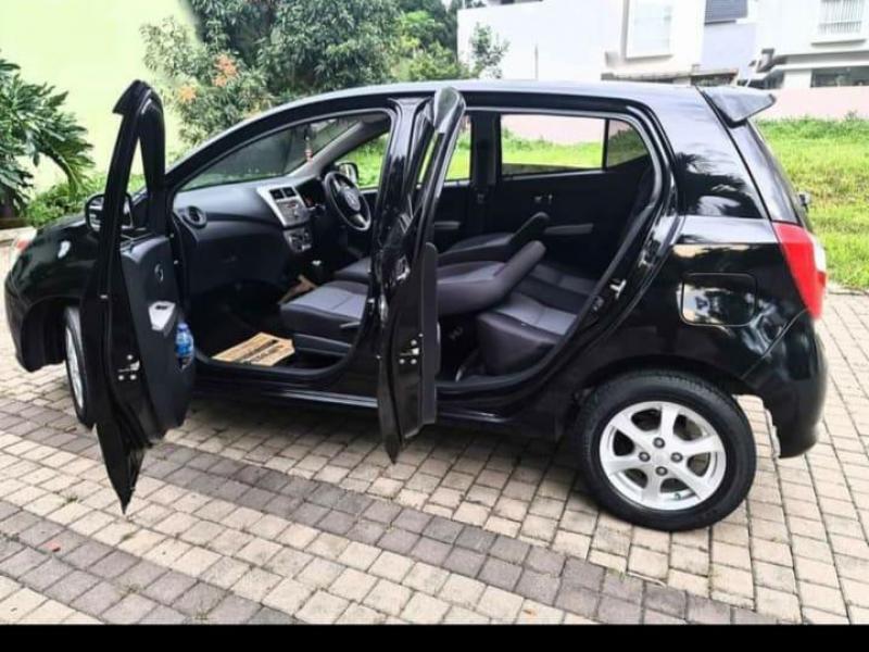 2016 Daihatsu Ayla