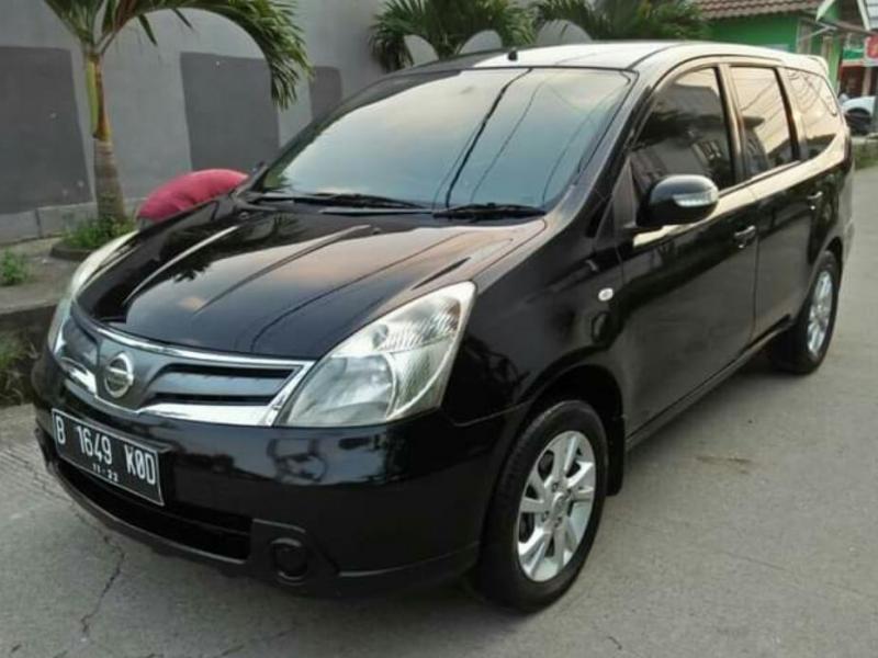 2012 Nissan Livina