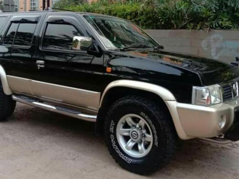2003 Nissan Terrano