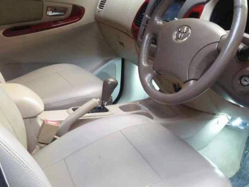 2004 Toyota Kijang Innova