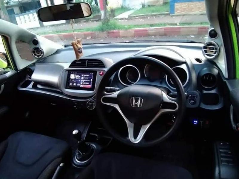 2011 Honda Jazz