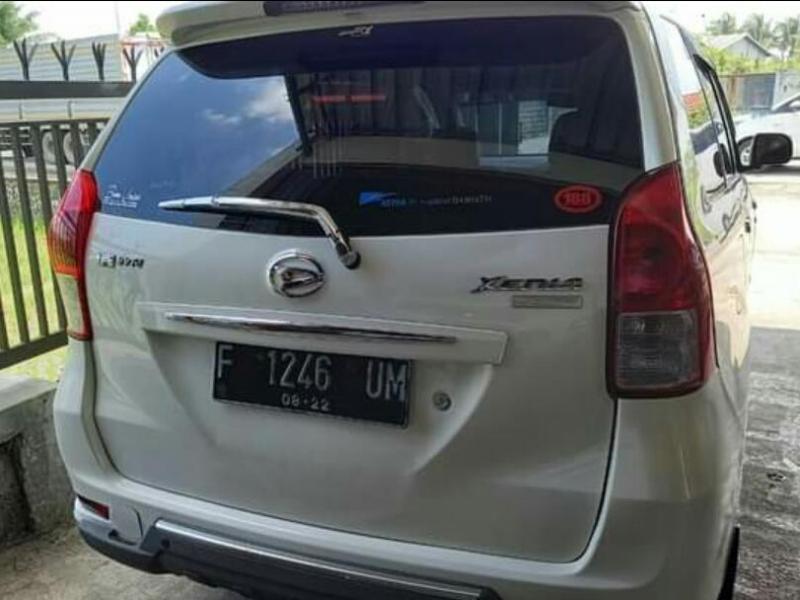 2012 Daihatsu Xenia