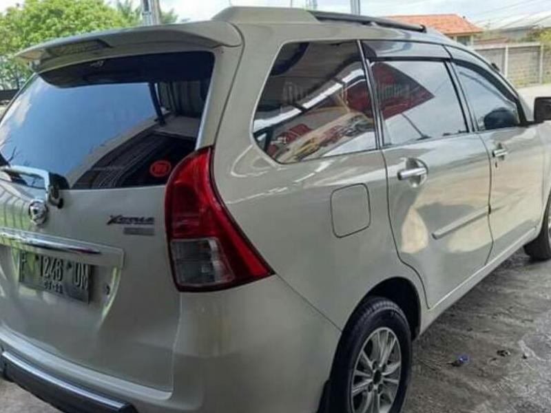2012 Daihatsu Xenia