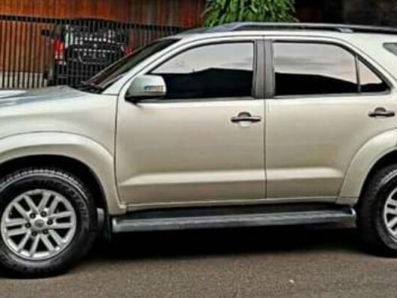 2013 Toyota Fortuner