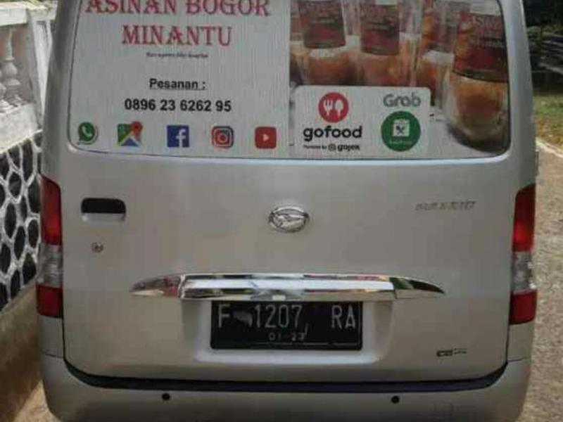 2018 Daihatsu Gran Max