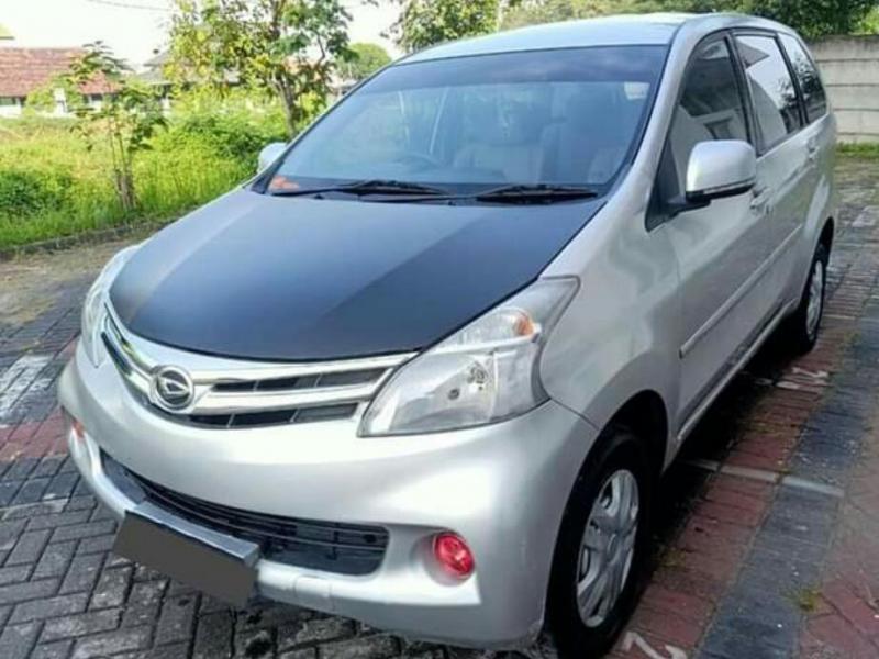 2015 Daihatsu Xenia