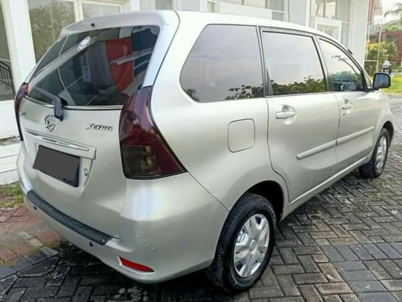 2015 Daihatsu Xenia