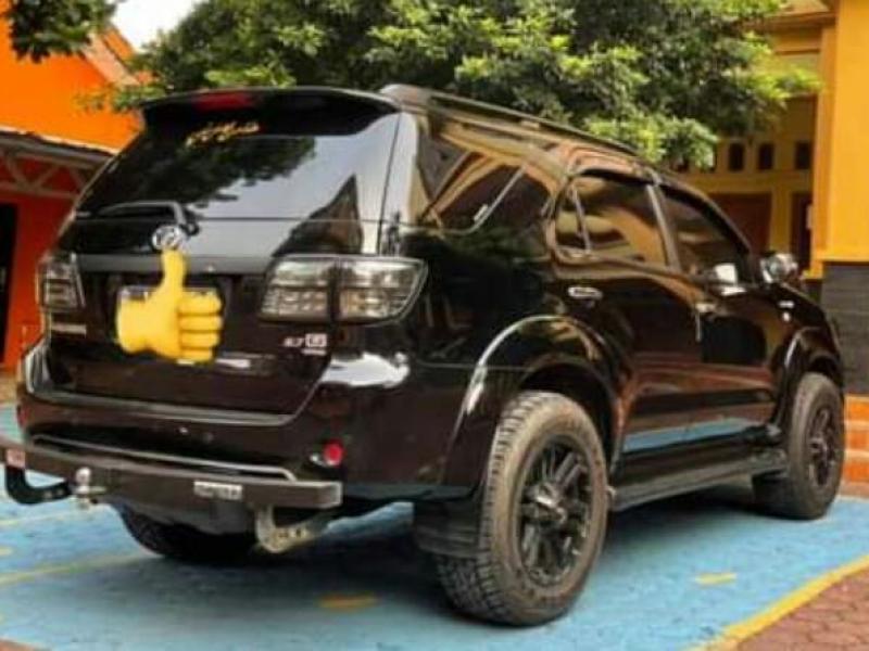 2011 Toyota Fortuner