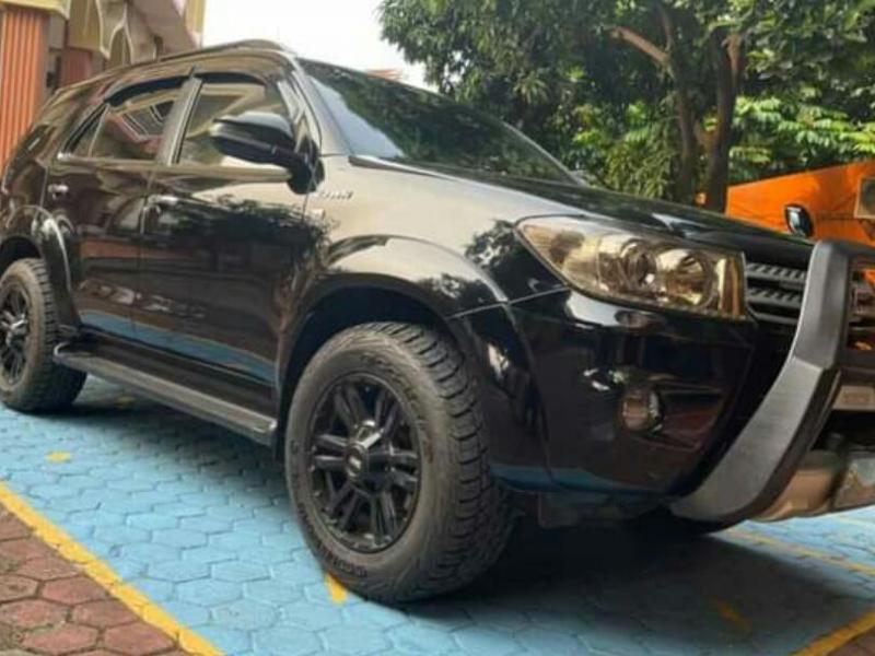 2011 Toyota Fortuner