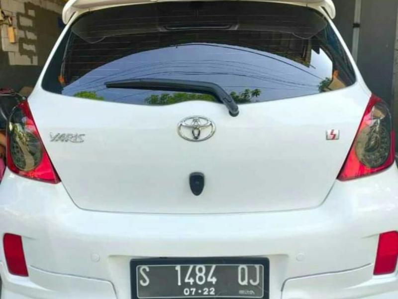 2012 Toyota Yaris