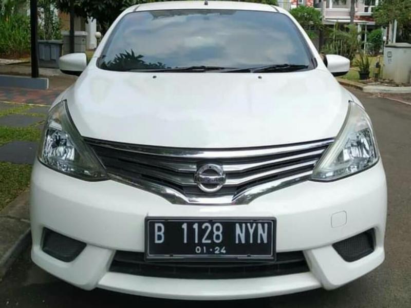 2013 Nissan Grand Livina
