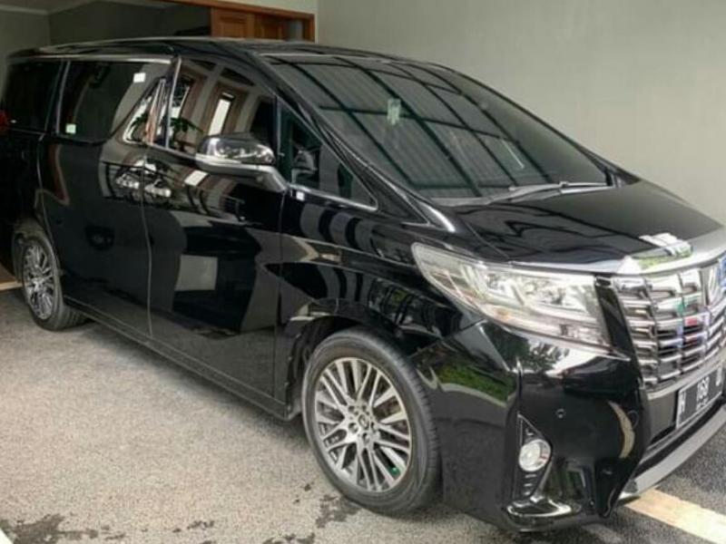 2016 Toyota Alphard