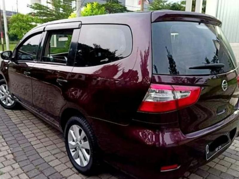 2013 Nissan Grand Livina
