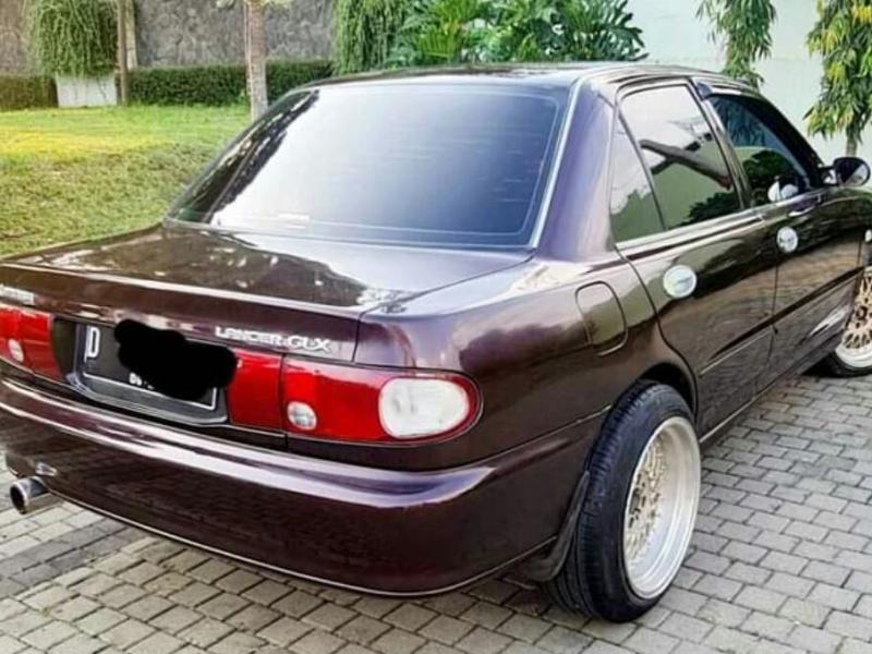 1995 Mitsubishi Lancer
