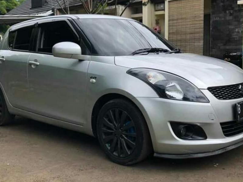 2012 Suzuki Swift