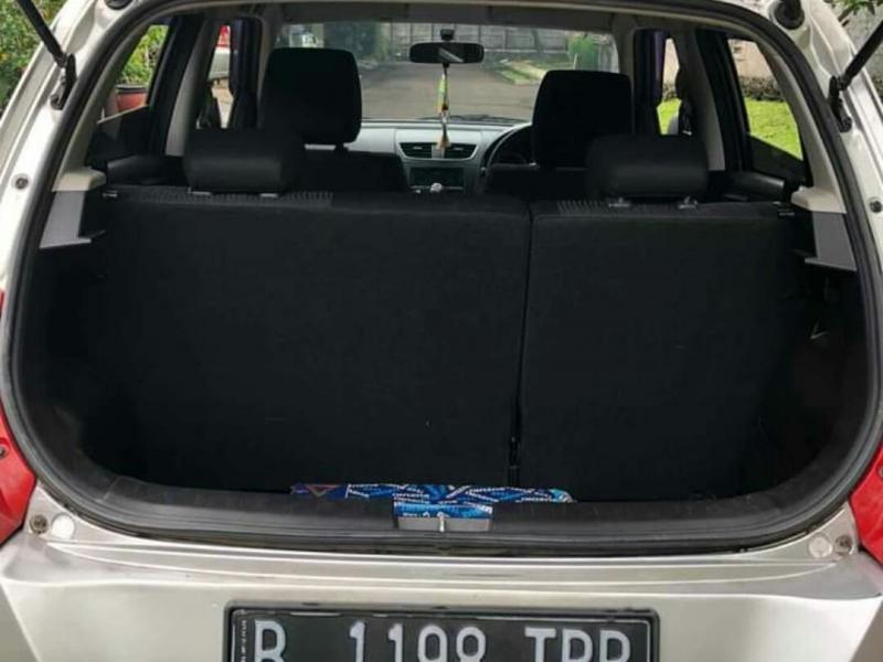 2012 Suzuki Swift
