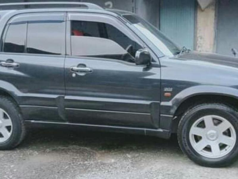 2002 Suzuki Escudo