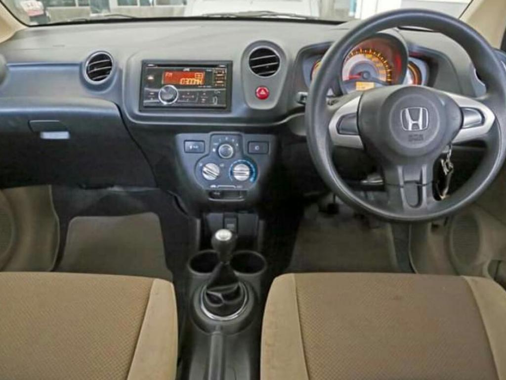 Honda Brio 2014
