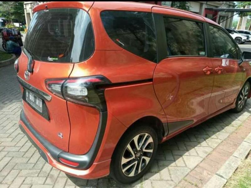 2016 Toyota Sienta