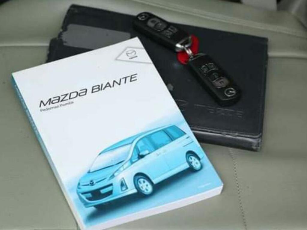 Mazda Biante 2012