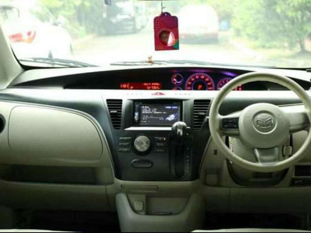 Mazda Biante 2012