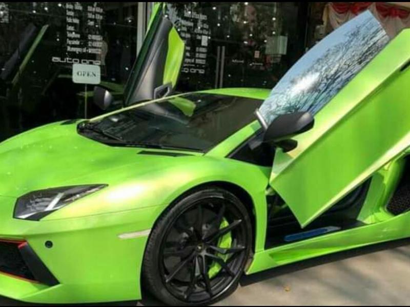 2013 Lamborghini Aventador
