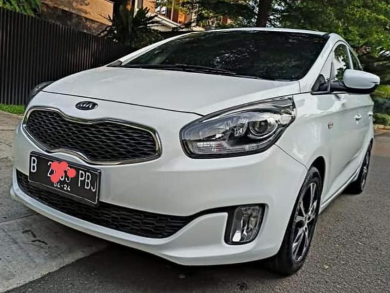 2013 Kia Carens