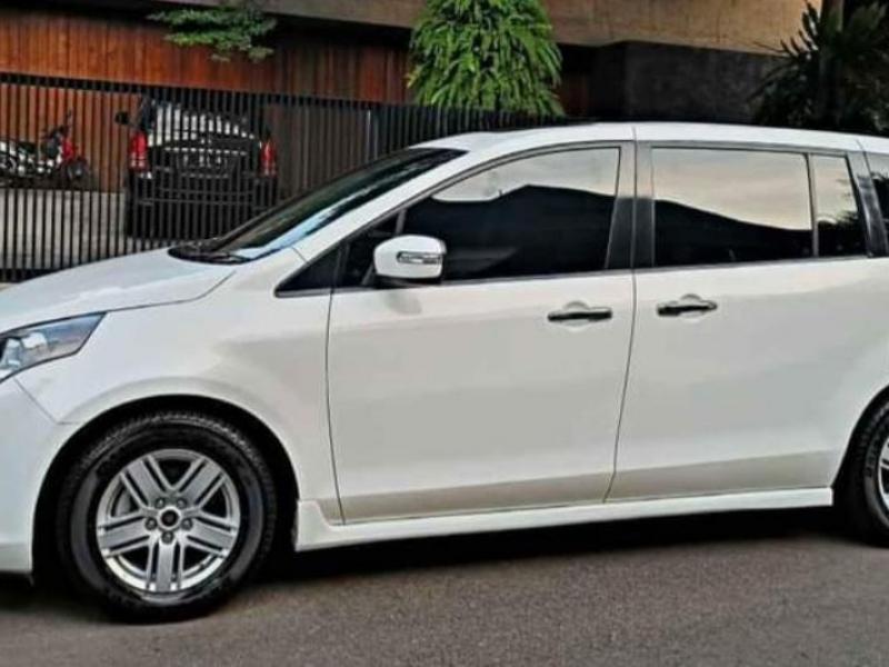 2012 Mazda 8