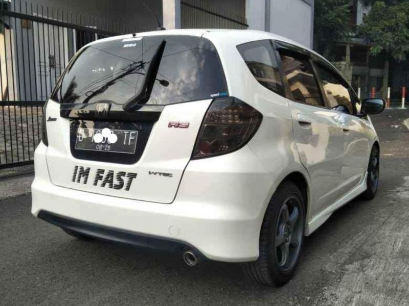 2010 Honda Jazz