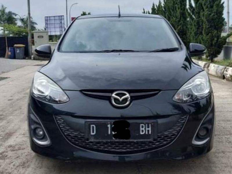 2013 Mazda 2