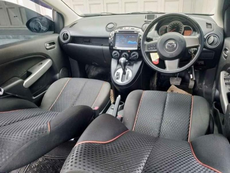 2013 Mazda 2