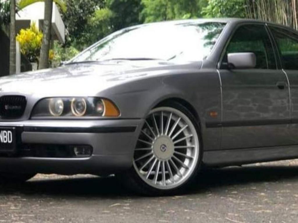 BMW 528i 1997