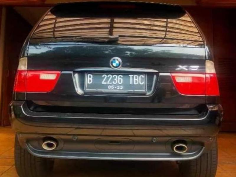 2002 BMW X5