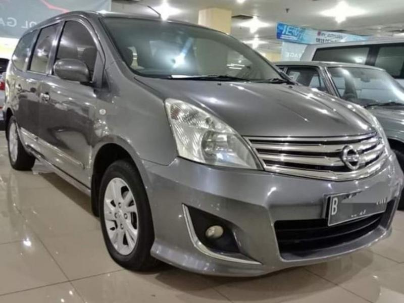 2013 Nissan Grand Livina
