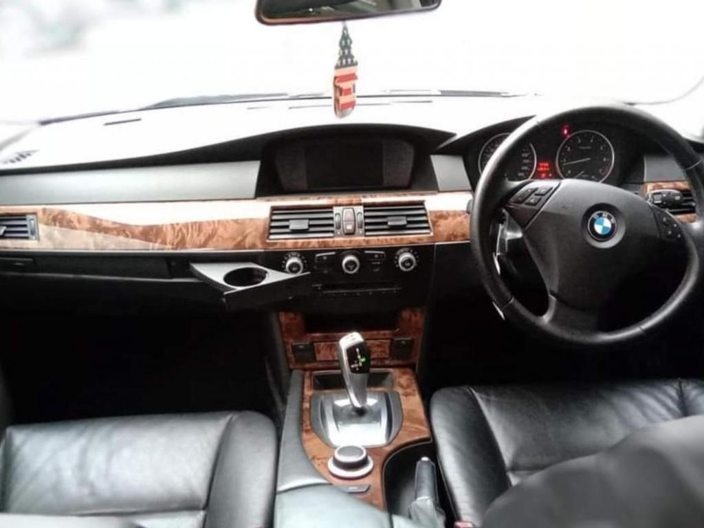 BMW 523i 2009