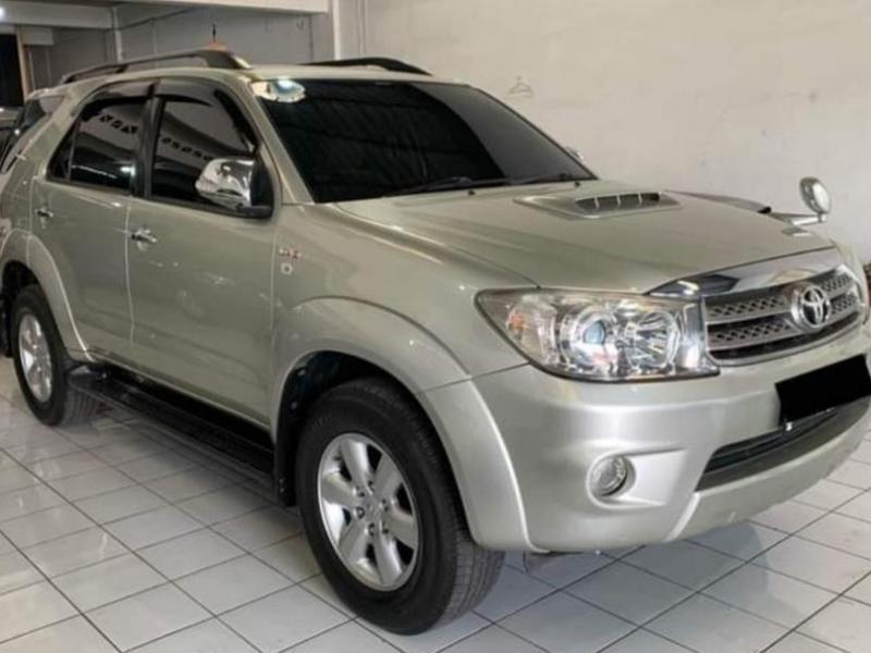 2009 Toyota Fortuner