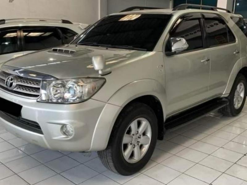 2009 Toyota Fortuner