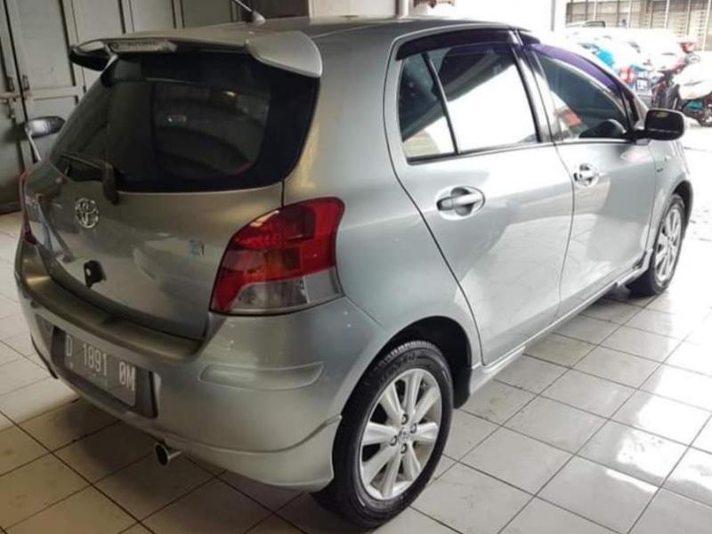 2011 Toyota Yaris
