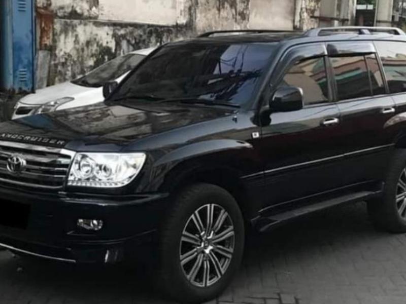 2002 Toyota Land Cruiser VX