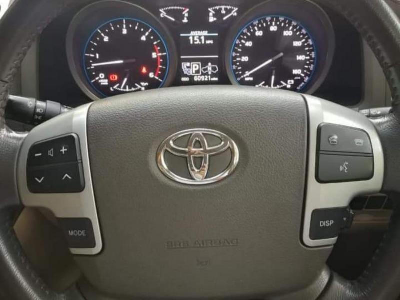 2012 Toyota Land Cruiser