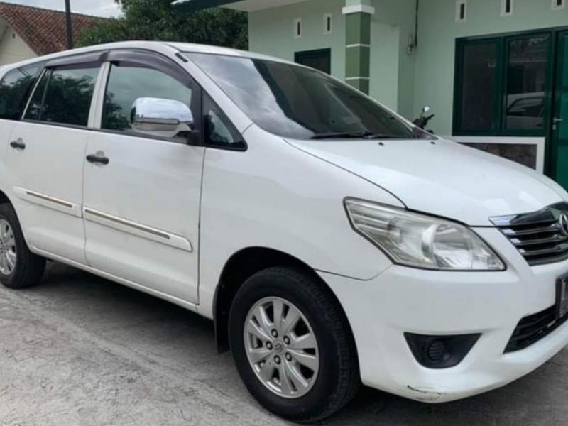 2013 Toyota Kijang Innova