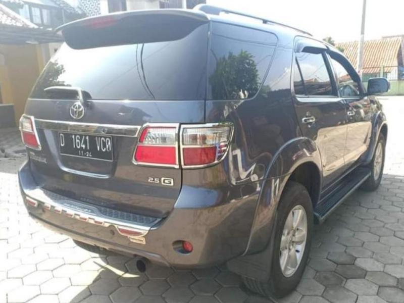 2009 Toyota Fortuner