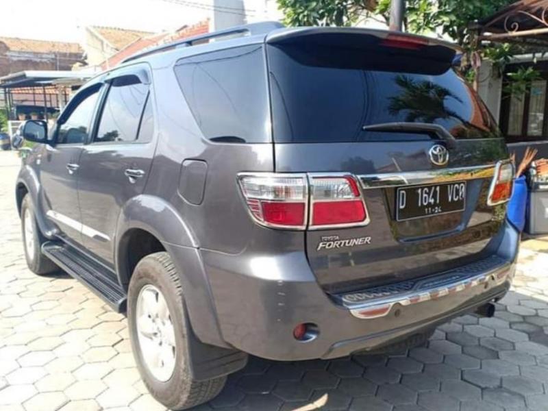 2009 Toyota Fortuner