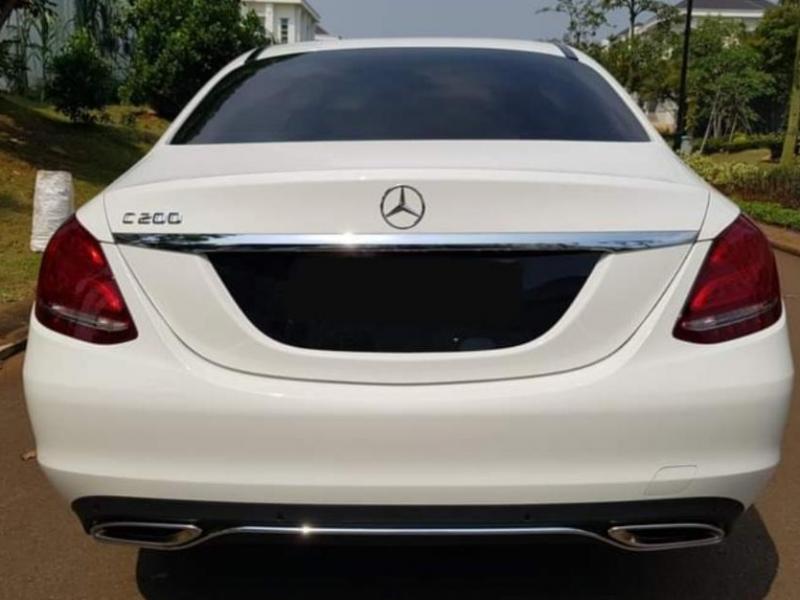 2016 Mercedes-Benz C200