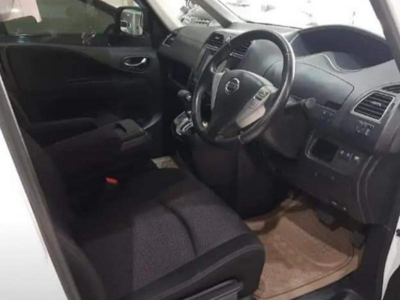 2013 Nissan Serena