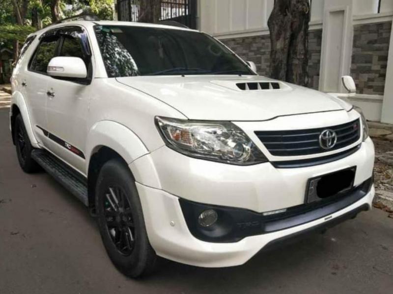 2013 Toyota Fortuner
