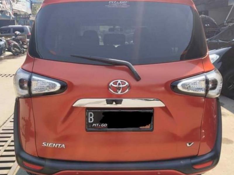 2016 Toyota Sienta