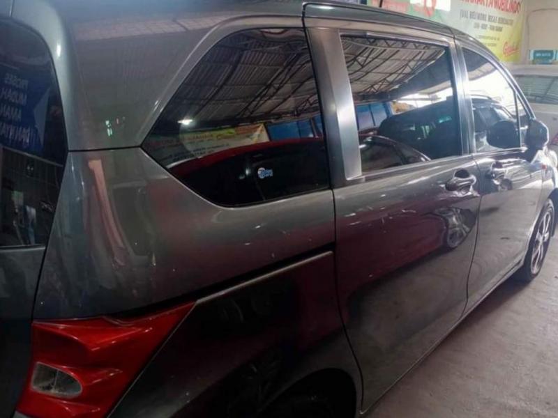 2010 Honda Freed