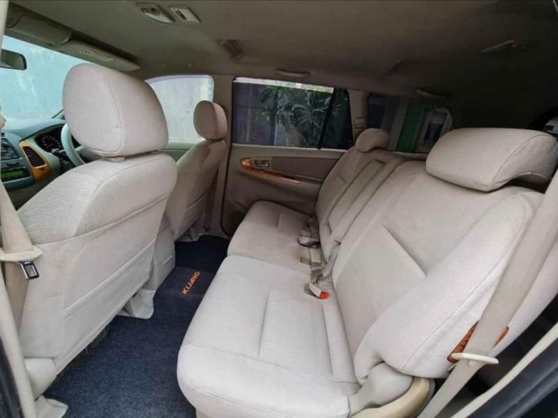 2011 Toyota Kijang Innova